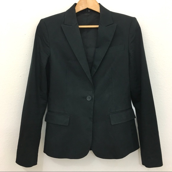 Theory Jackets & Blazers - Theory blazer single button closure size 6